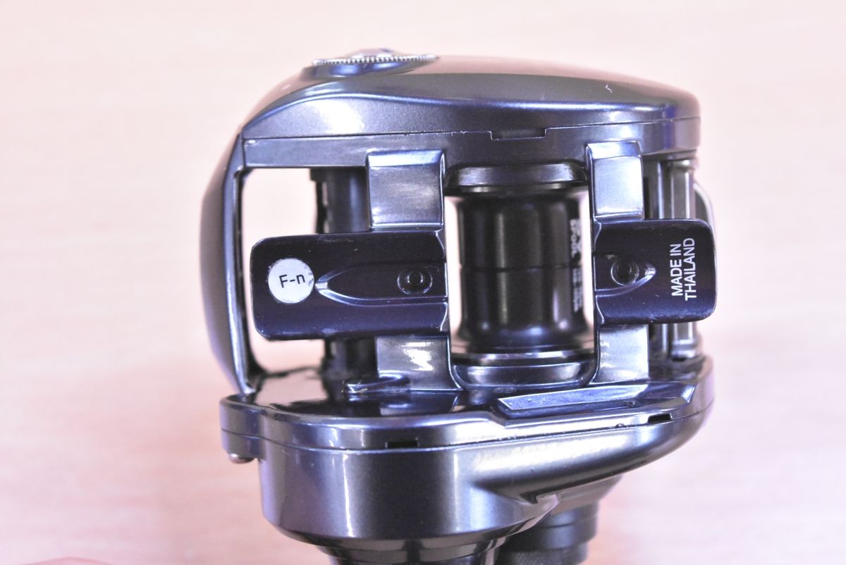 ダイワ 20 タトゥーラ SV TW 103SH ベイトリール 右ハンドル