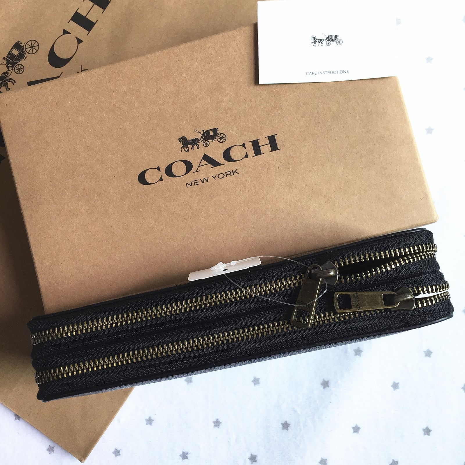 COACH コーチ長財布 F93240 ダブルジップ トラベルオーガナイザー シグネチャー セカンドバッグ メンズ財布 アウトレット品 新品未使用 -  メルカリ