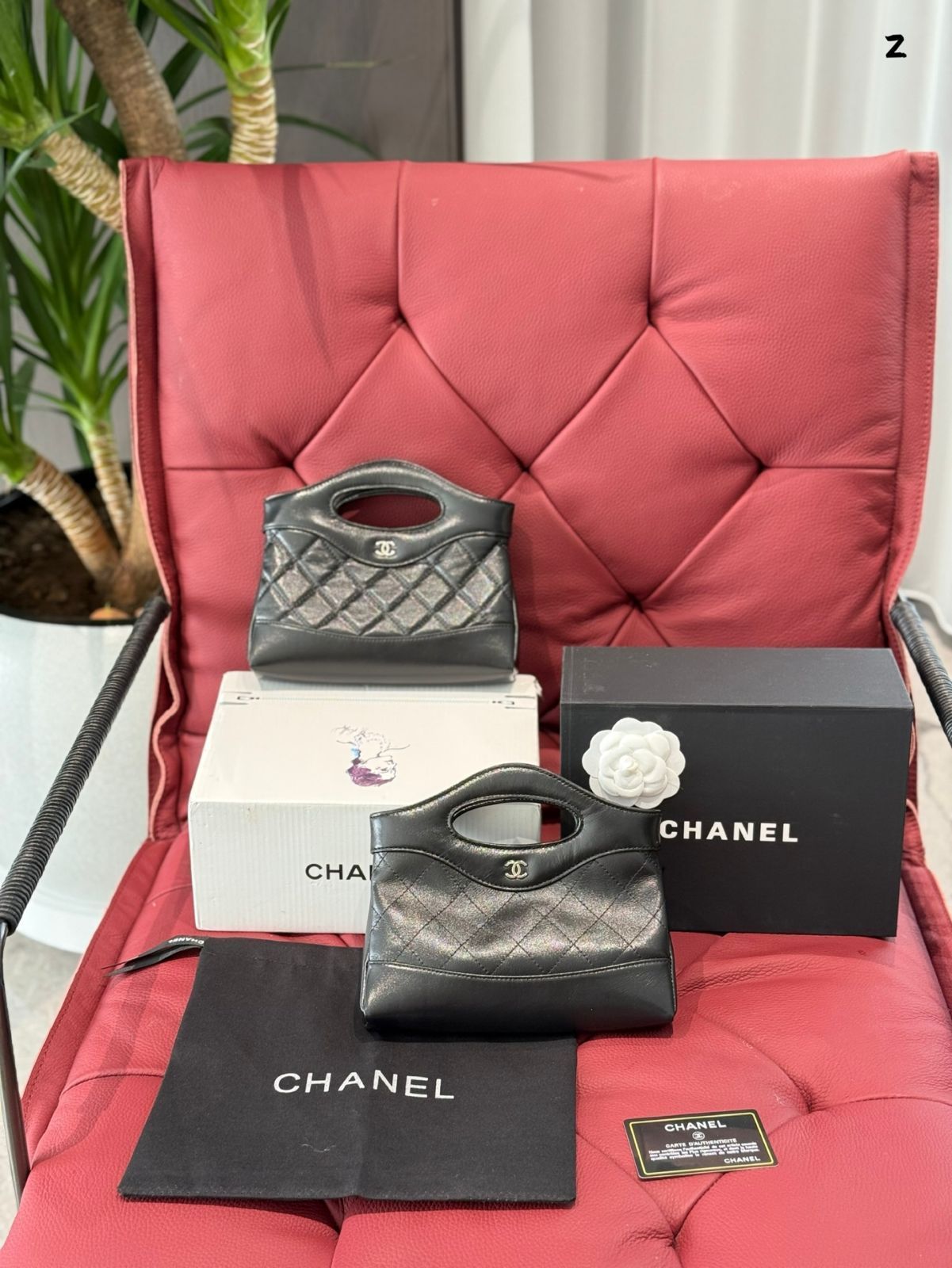 国内発送【上品でエレガント】CHANEL 31 ナノショッピングバッグ シャネル31 ナノショッピングバッグ chanel ショルダー バッグ