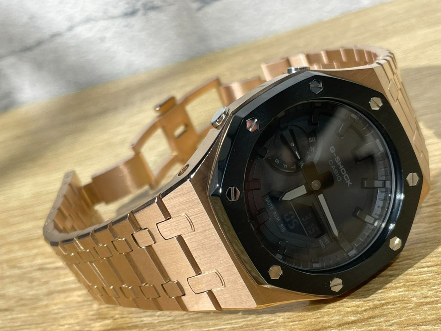 GA2100-1A1 ベゼルフロステッドピンクゴールド GA2100-1A1 ベゼルフロステッドピンクゴールド