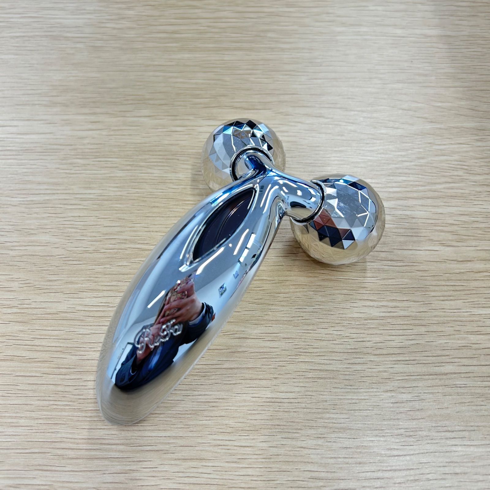 美品 MTG Refa CARAT リファ カラット 美顔ローラー - メルカリ