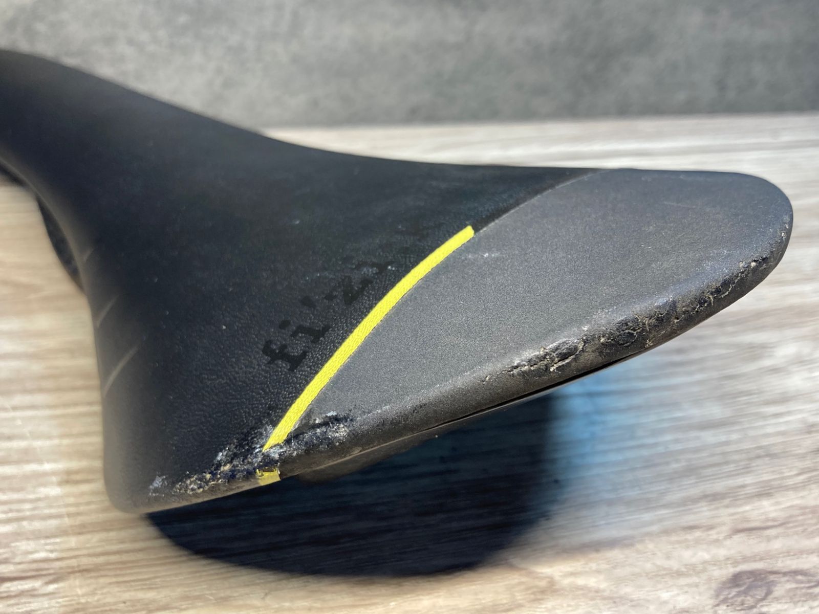 JJ773 フィジーク fizik アリアンテ ALIANTE 00 サドル カーボンレール mebius BRIGHTFACE_UK