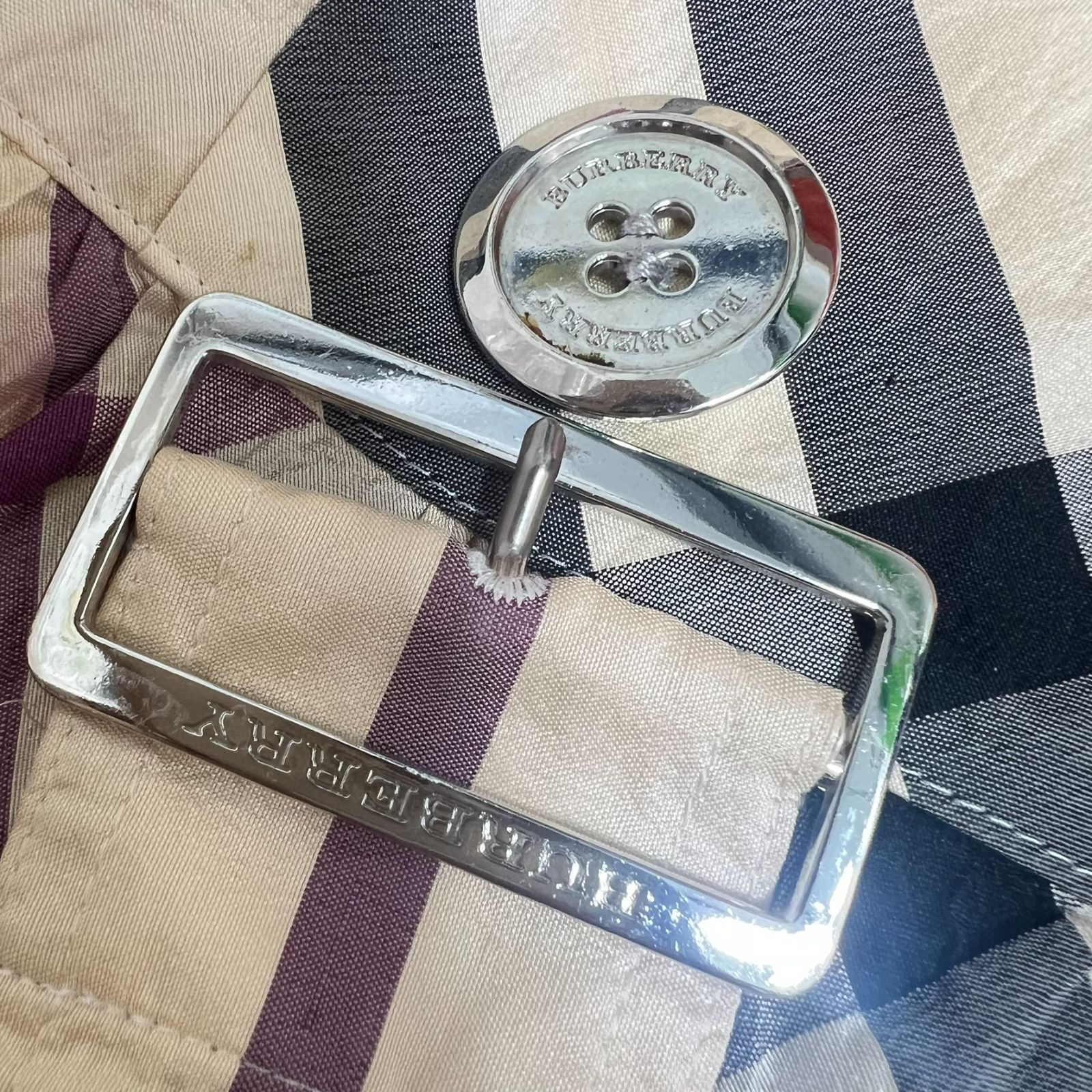 メタルロゴボタン ベルト