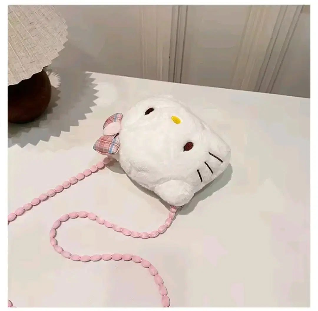 キティ ミニ クロスボディバッグ ポーチ バッグ バンクテム インテリア