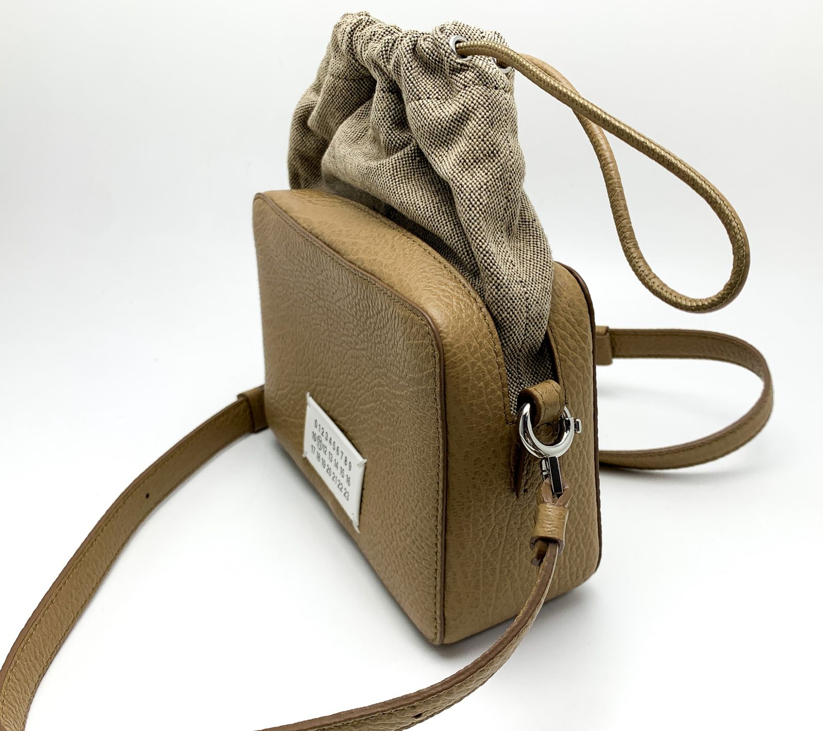 MaisonMargiela メゾンマルジェラ ベージュ系 5AC カメラバッグ 