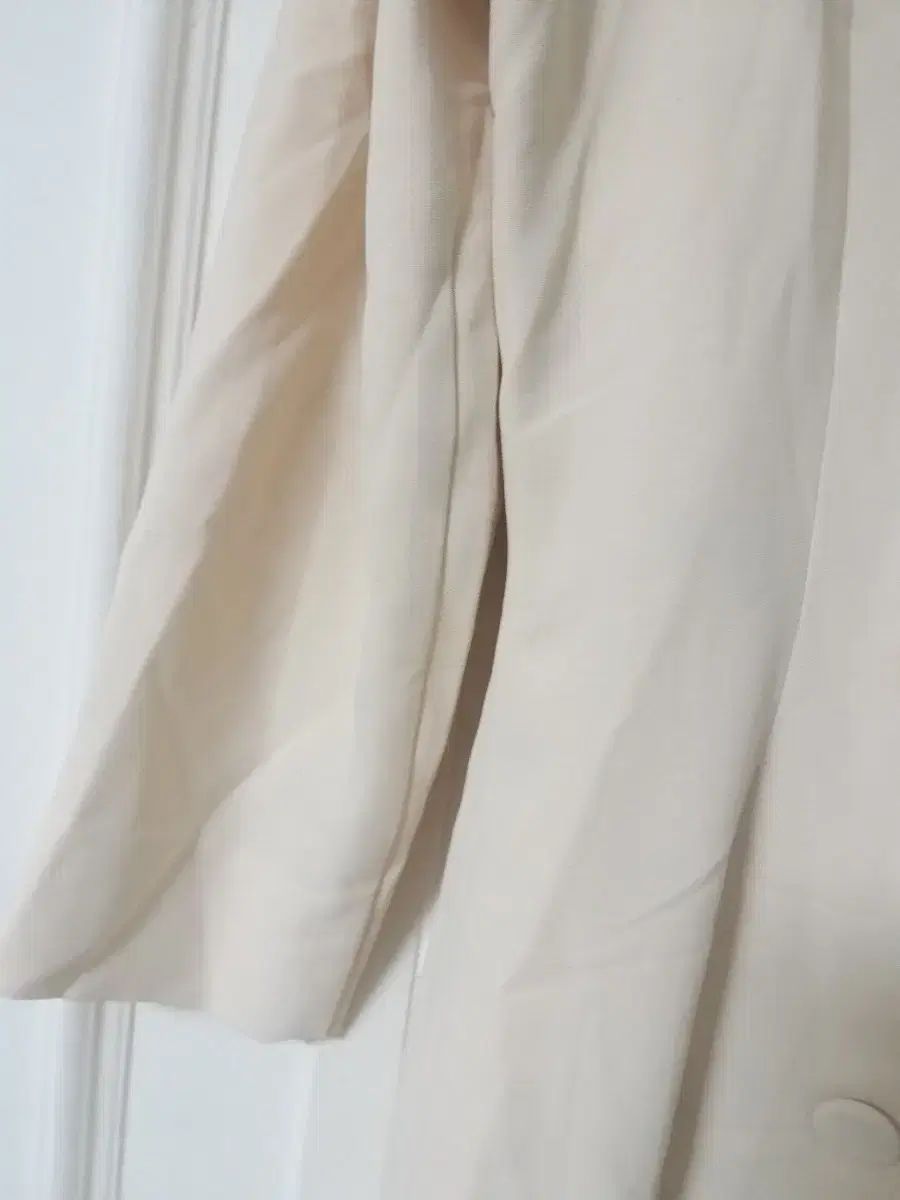 une