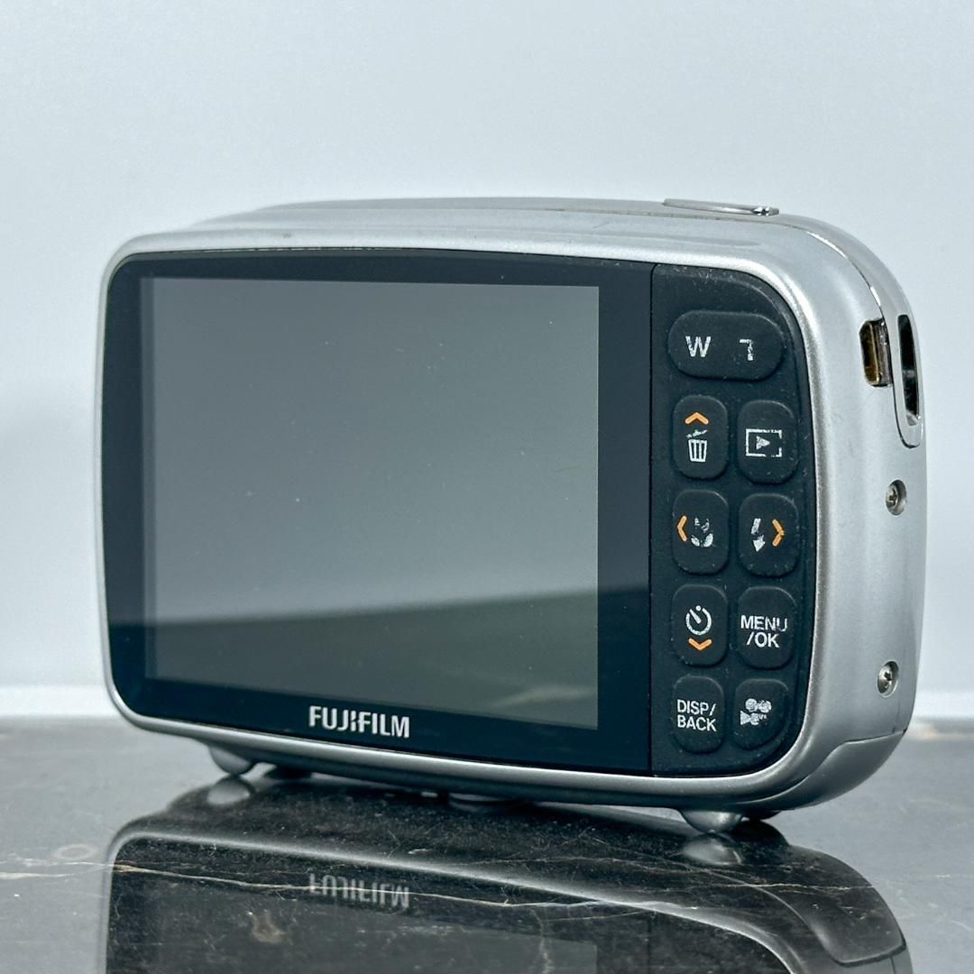 FUJIFILM FINEPIX Z37 シルバー 富士フイルム ファインピックス