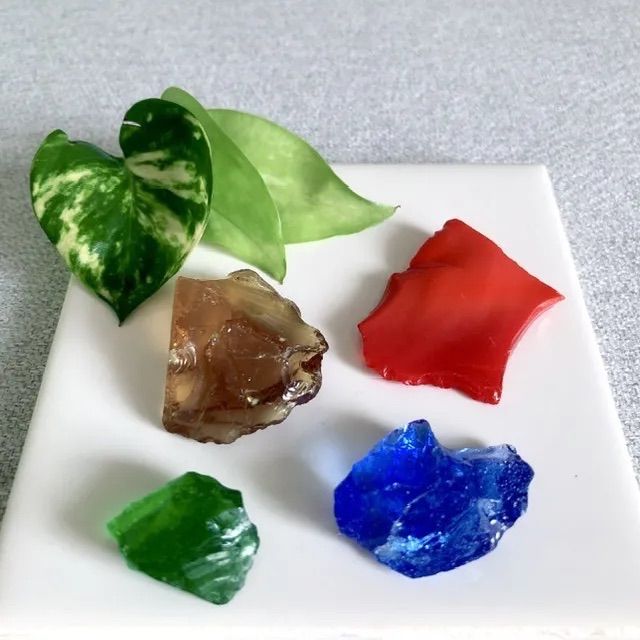 コレクター向】レインボーパイライト 水晶クラスター パイライトイン