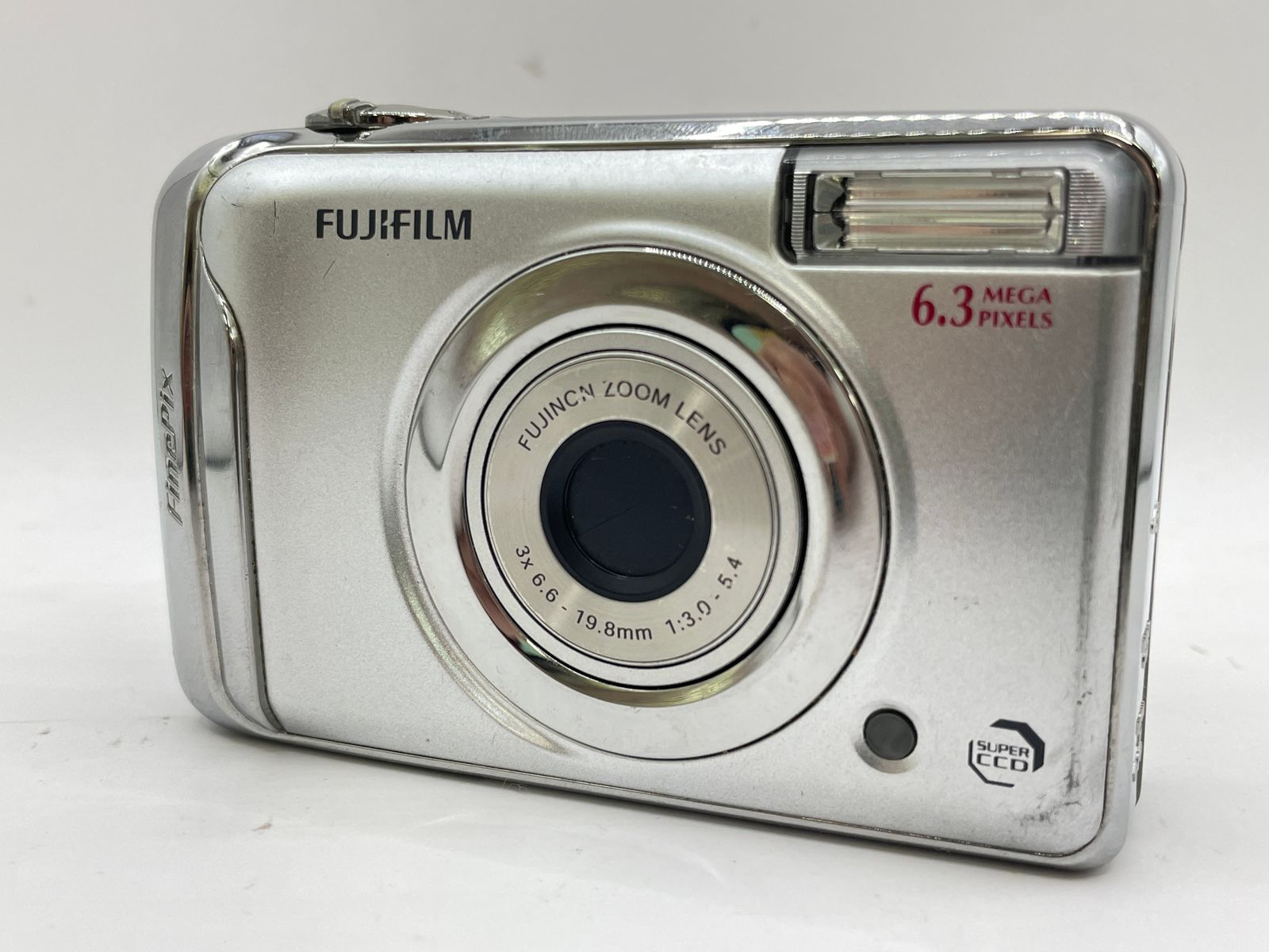 Fujifilm FinePix コンパクトデジタルカメラ・未使用 富士フイルム、デジカメ「FinePix F70EXR」に新色 - 価格.com