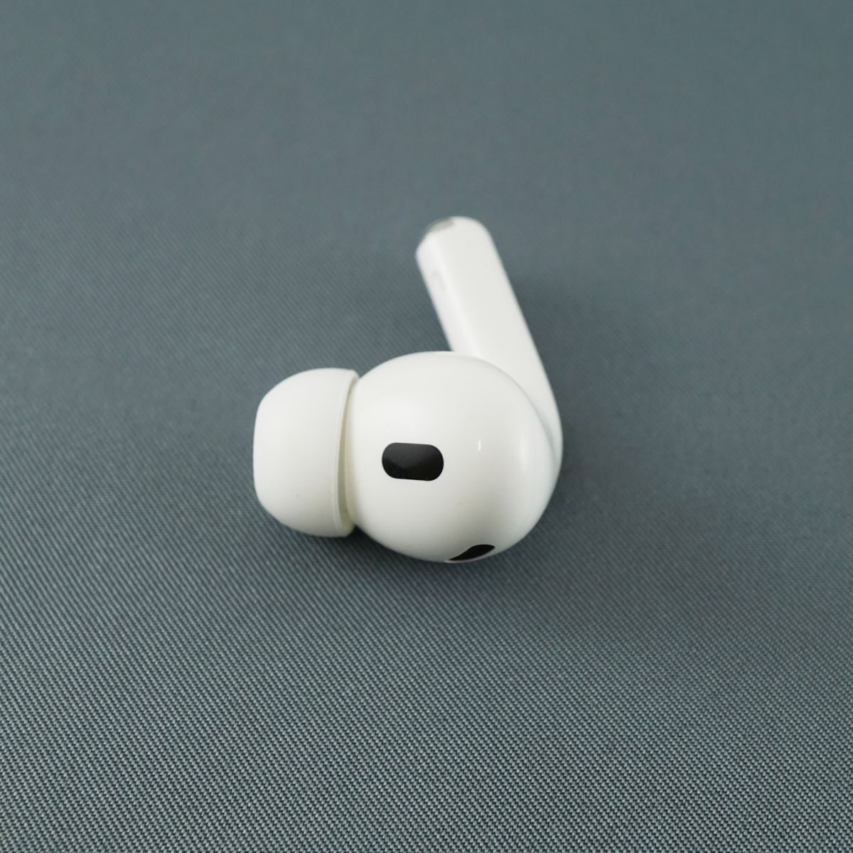 Apple AirPods Pro 2 左イヤホンのみ USED美品 エアーポッズ Apple AirPods Pro 2 左イヤホンのみ USED美品 エアーポッズ