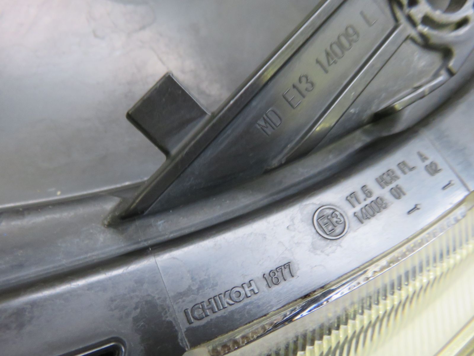 ヘッドライト ヘッドランプ