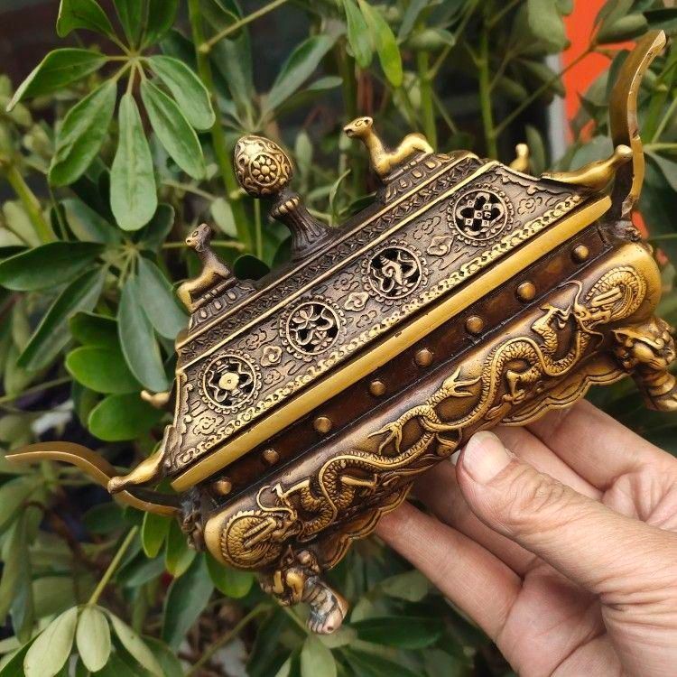 銅 細工 双羊争輝香炉 蔵炉 香道具装飾品 工芸品 置物 銅 細工 双羊争輝香炉 蔵炉 香道具装飾品 工芸品 置物 | 金属工芸