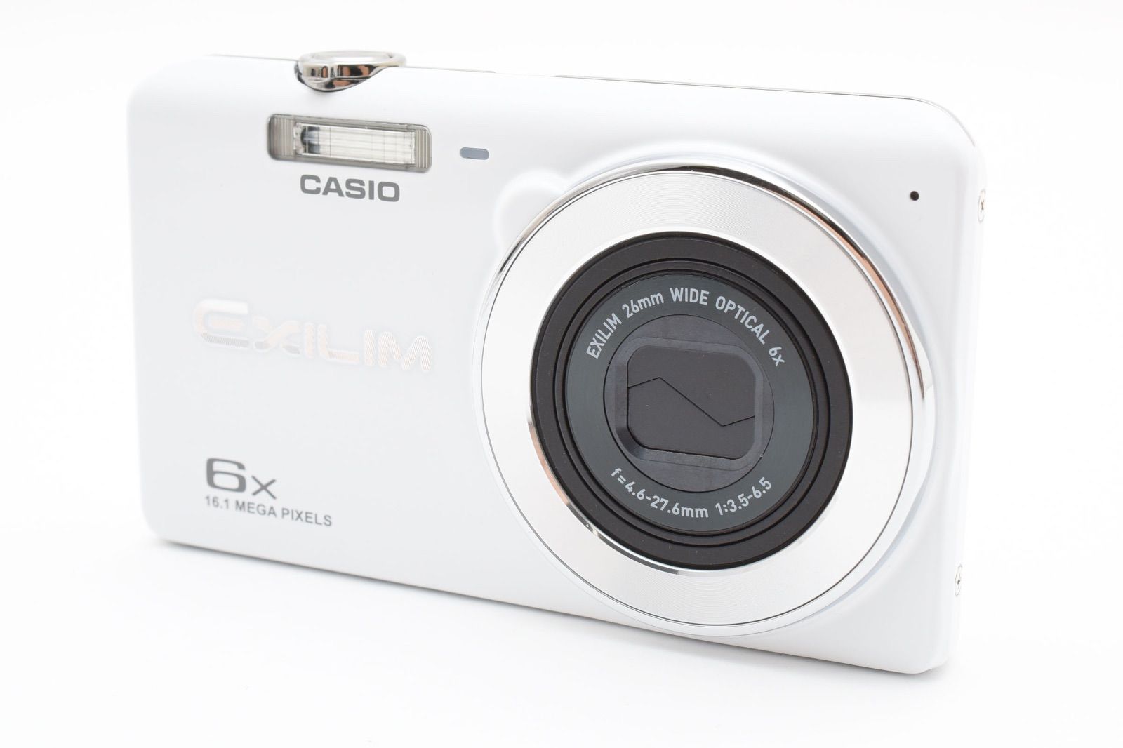 28 コンパクトデジタルカメラ