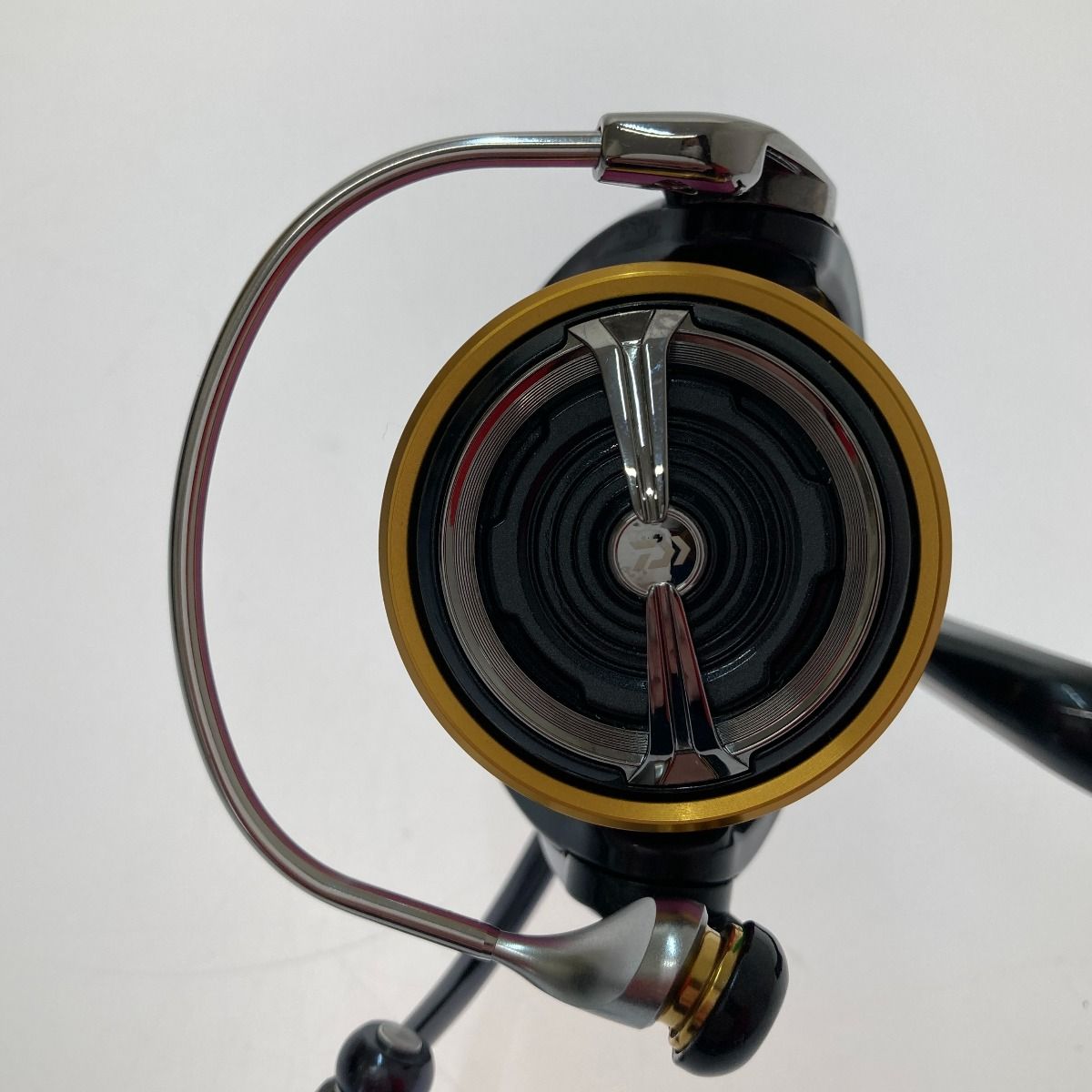 DAIWA - 【未使用品】 ダイワ DAIWA 21 カルディア LT3000-CXH □□DAIWA ダイワ 21カルディアLT3000-CXH 3063190 - メルカリ