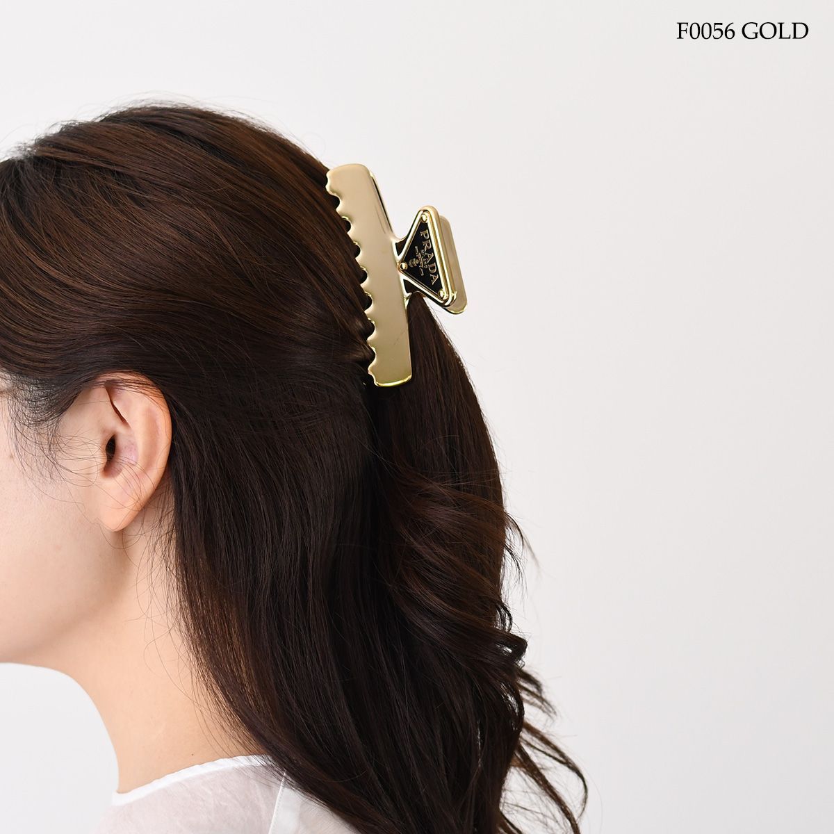 未使用☆正規品　PRADA プラダ　メタルヘアクリップ　ヘアアクセ　ヘアピン PRADA プラダ メタル ヘアクリップ - メルカリ