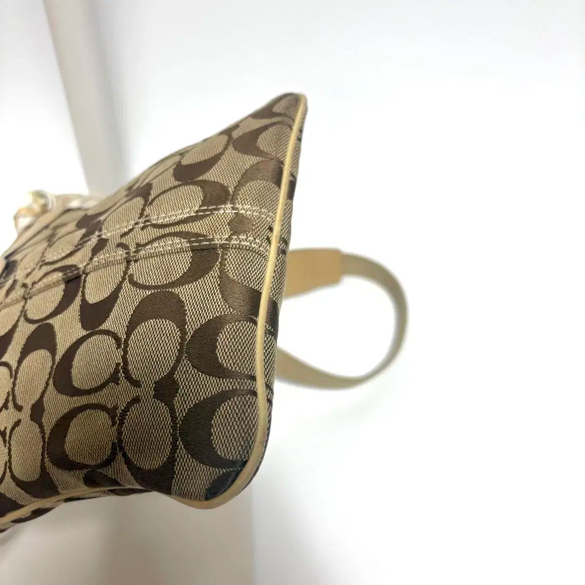 COACH crossbody handbag コーチミニ ショルダークロスボディ