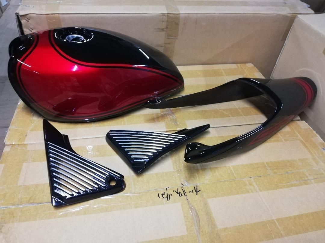 ゼファー400Χ 火の玉 外装 セット 黒赤 Z2 塗立て - メルカリ