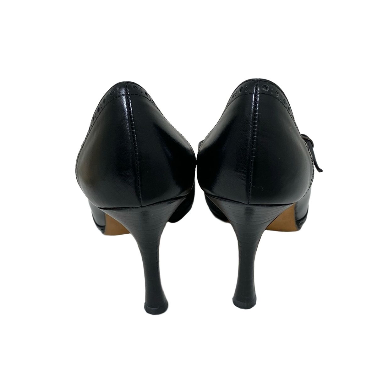 MANOLO BLAHNIK(マノロブラニク) パンプス 35 レディース - 黒