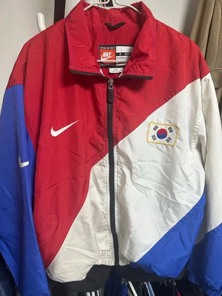 【雷市場（ポンジャン）商品韓国直送】 96 ー 98 大韓民国 韓国国家代表 波立たせる ウィンドブレーカー ジャケット