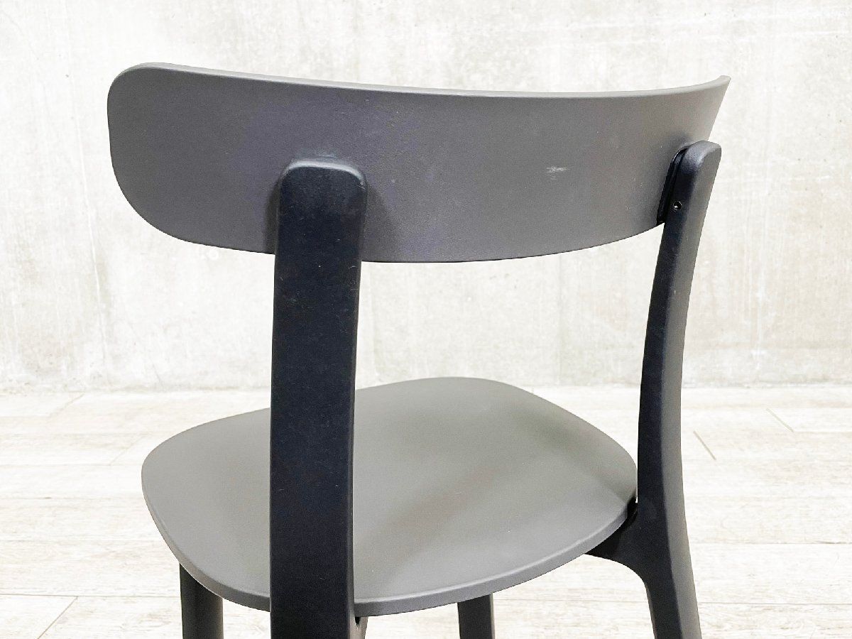 オールプラスチックチェア