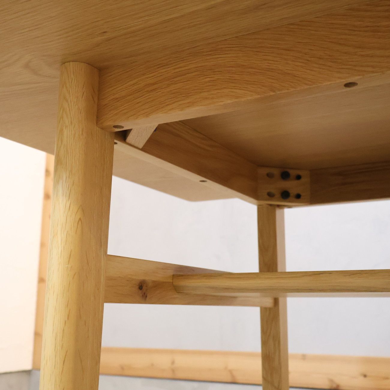 ダイニングテーブル