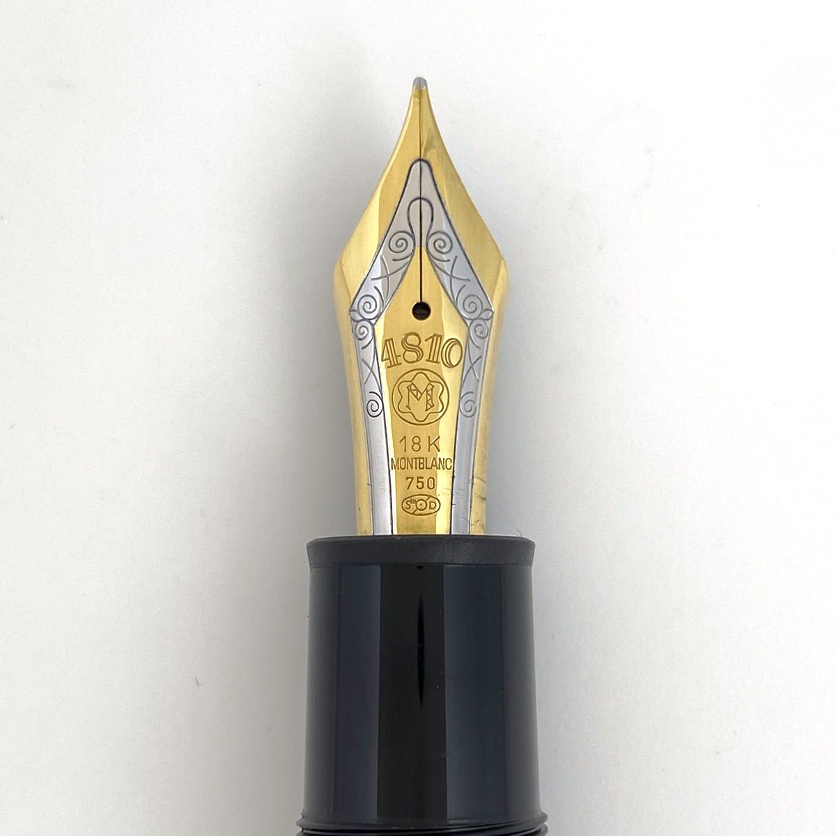 モンブラン MONTBLANC 万年筆 マイスターシュティック レジン×金属素材 黒×ゴールド 146/インクなし/ペン先14K/W-GERMANY 美品 ペン MONTBLANC モンブラン マイスターシュテュック クラシック