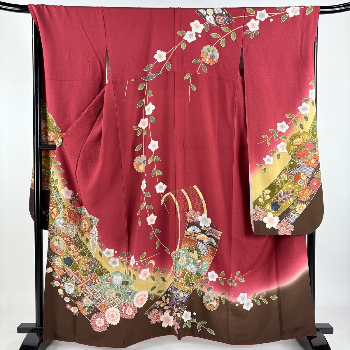 振袖 身丈161cm 裄丈68cm L 袷 鼓 雪輪 刺繍 金糸 茜色 正絹 名品