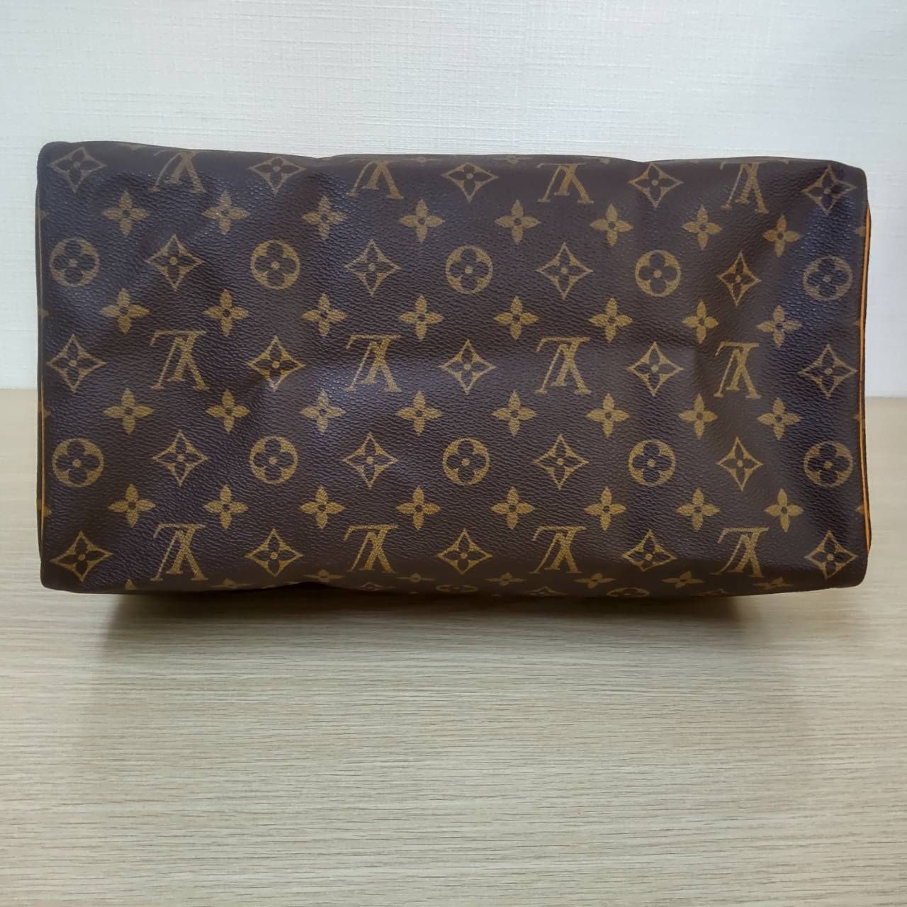 【美品】ヴィトン スピーディ30 モノグラム バッグ ルイ・ヴィトン(LOUIS VUITTON)ルイ・ヴィトン スピーディ30