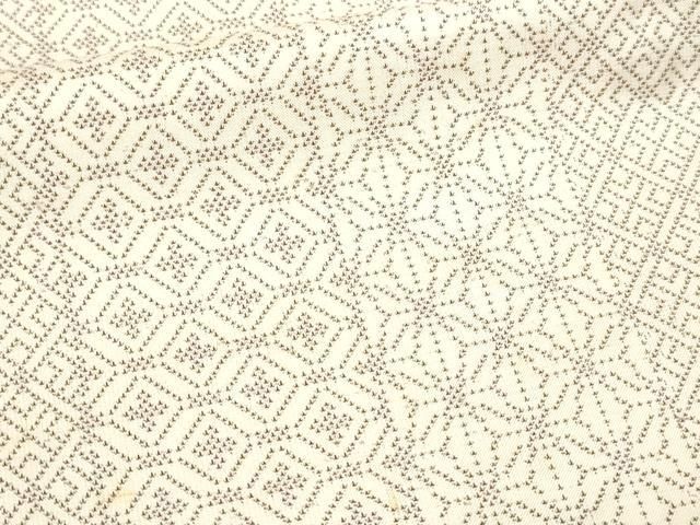 平和屋着物▽本場大島紬　白大島　単衣　9マルキ　吉祥文　ますいわ屋扱い　正絹　逸品　DAAU6399sf 平和屋着物▽本場大島紬 白大島 単衣 9マルキ 吉祥文 ますいわ屋扱い