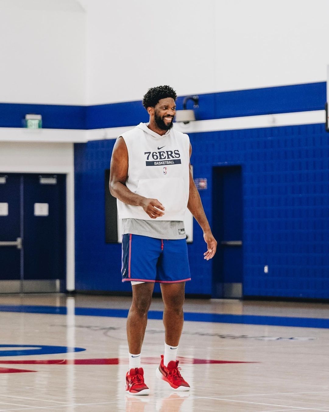 ナイキ76ersシクサーズ選手支給品 NBA24シーズンブレイクパンツM