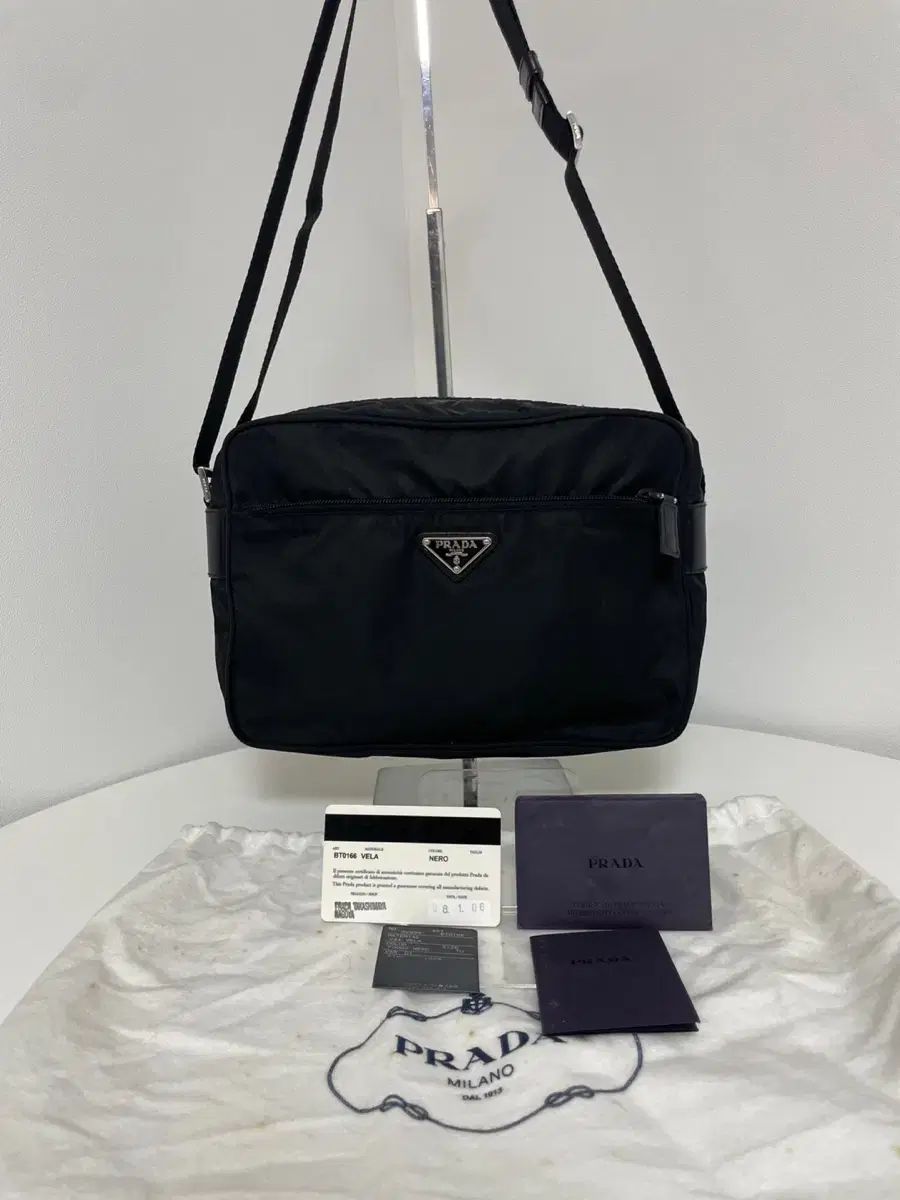 PRADA プラダ ナイロン クロスバッグ メッセンジャーバッグ