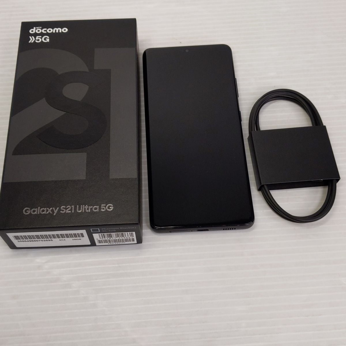 iPhone SE 第3世代 64GB バッテリー85% ひび割れあり89570 SIMフリー