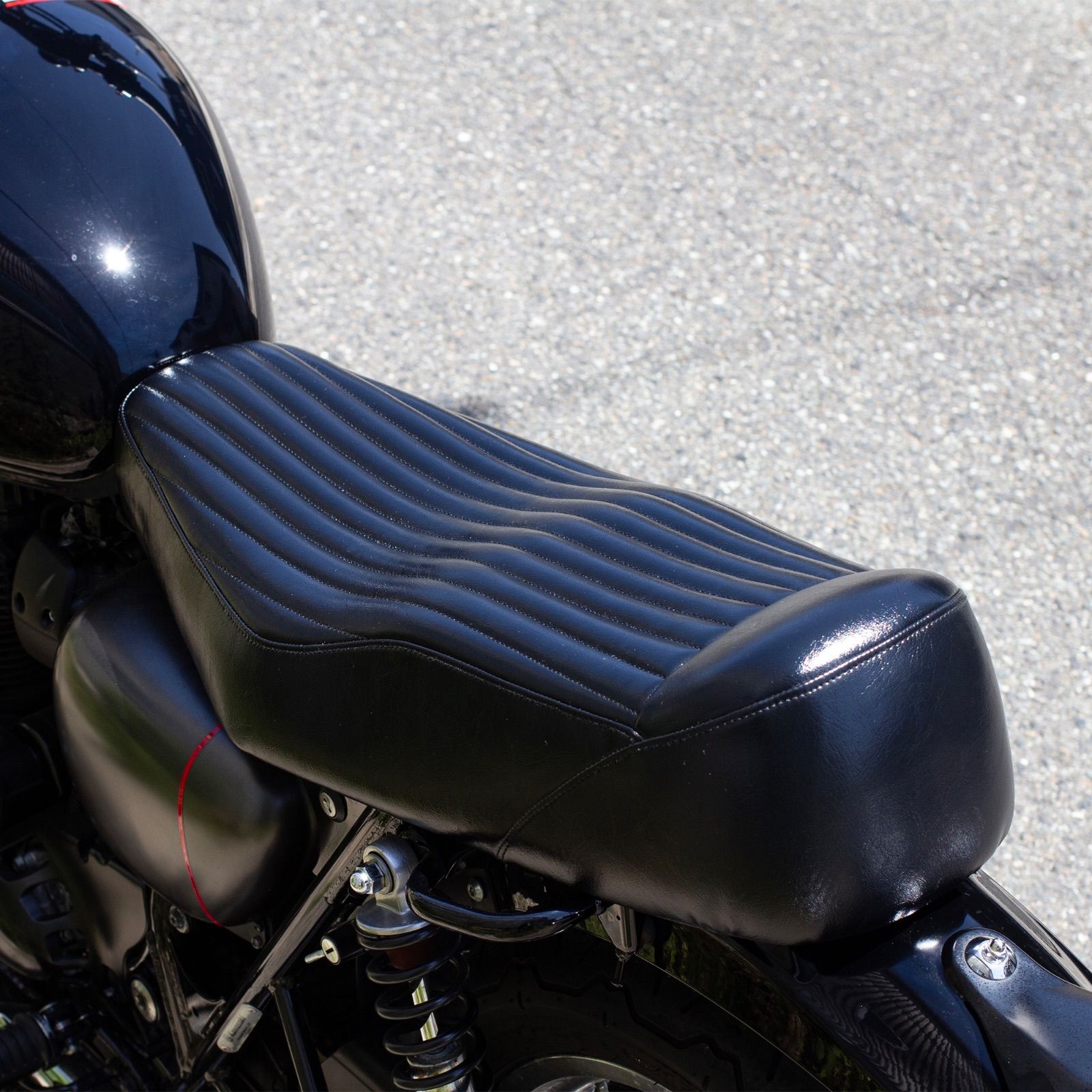 【W650/400/800用】MOTOR ROCK ベーツタイプ TTシート W650/400/800用 薄型ベーツタイプ TTシート「MOTOR ROCK」