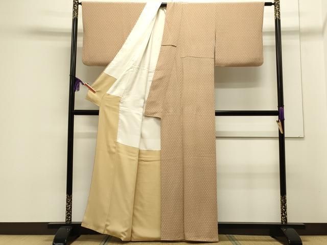 平和屋着物○人形作家・ホリヒロシ 上質な小紋 麻の葉文様 正絹 逸品  