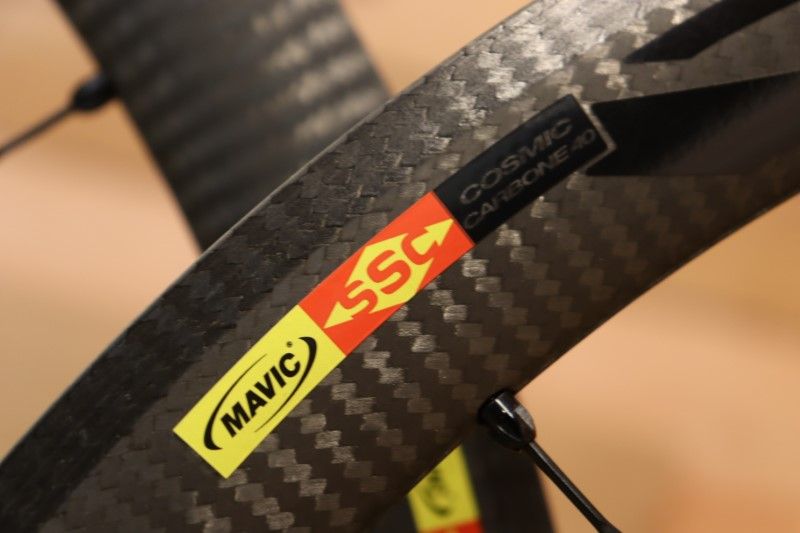 マヴィック MAVIC コスミックカーボンエリート COSMIC CARBON 40