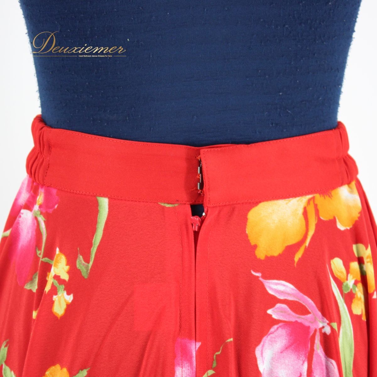 【美品 フラメンコ衣装】スカート ファルダ レッスンウェア NANNY JIMENEZ 赤 レッド オレンジ ピンク 緑 グリーン 花柄 派手 美品 フラメンコ衣装】スカート ファルダ レッスンウェア NANNY