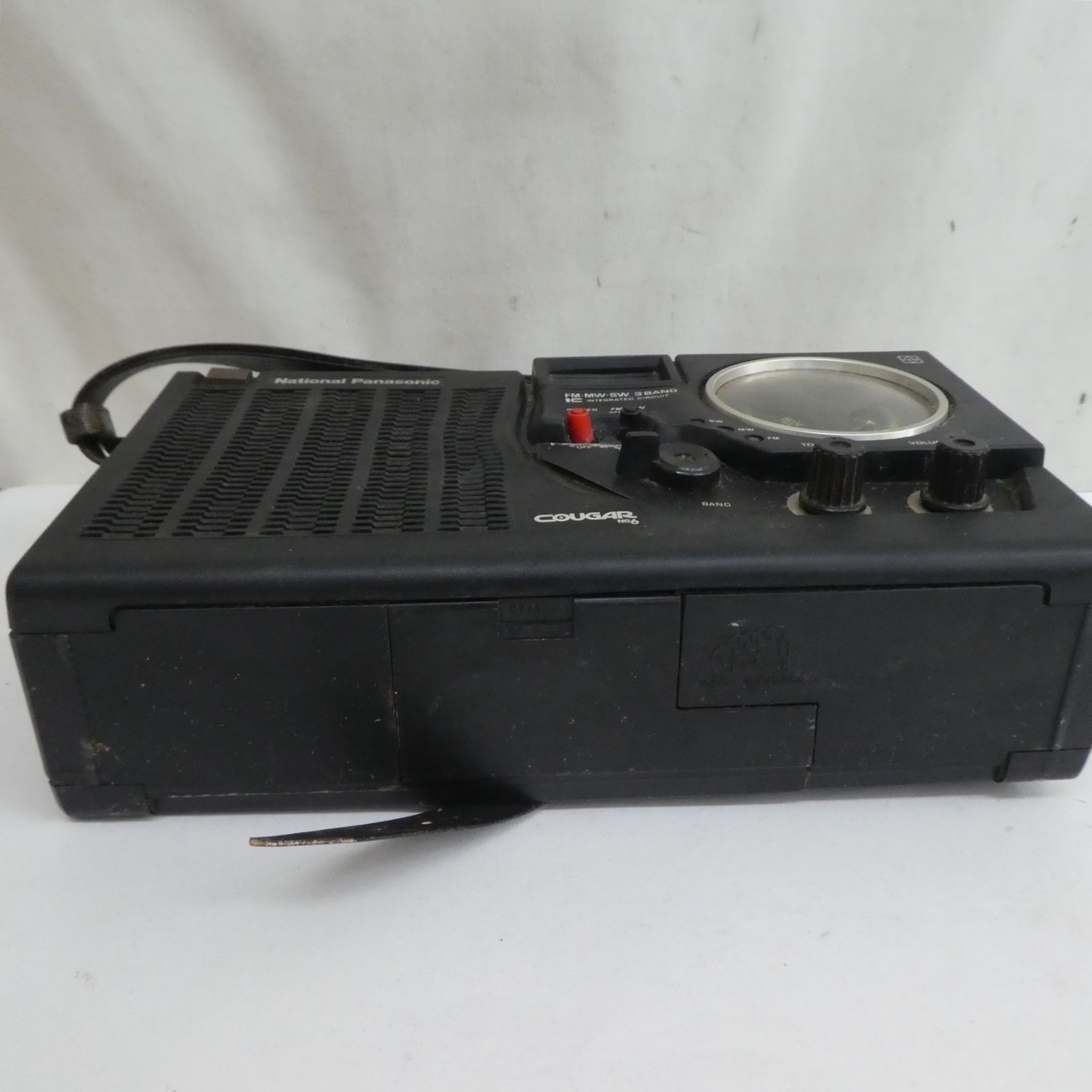 Q957【希少】70年代 ヴィンテージ BCLラジオ ナショナル クーガーNO.6