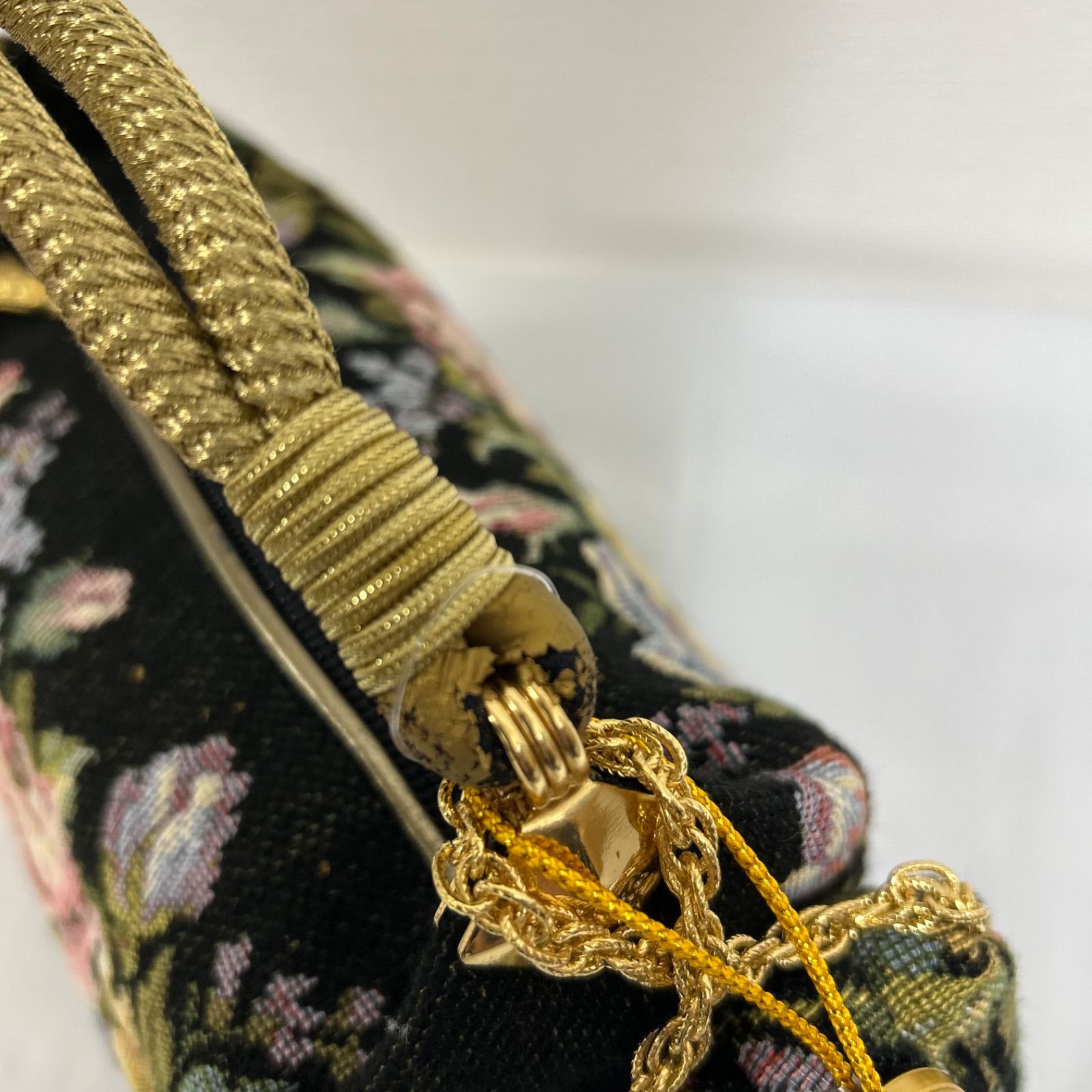 シンクビー！ Think Bee! 花柄刺繍 ハンドバッグ - メルカリ