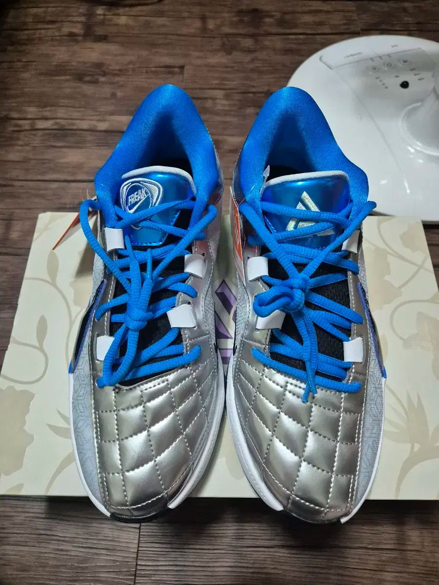 UNDER ARMOUR スパイクシューズ ホワイト/ブルー 27.5 野球 スパイク