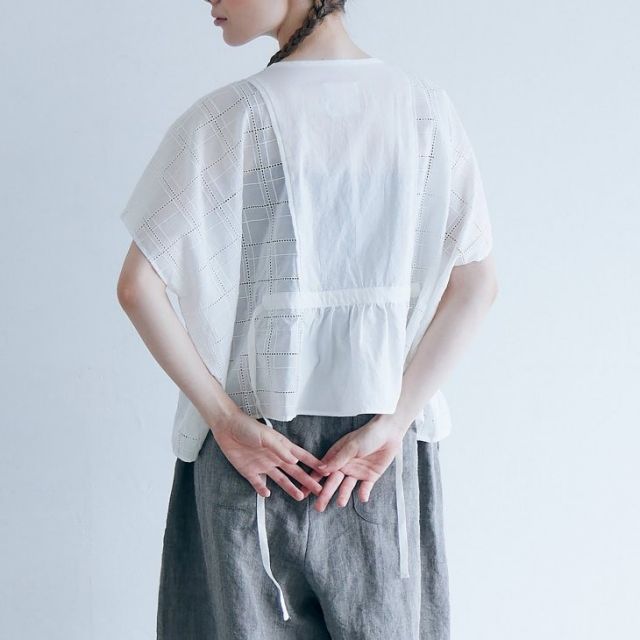 MAGALI | ガーメントダイ・コットンレース・ブラウス (white) | ブラウス トップス マガリ 再入荷】MAGALI | ガーメントダイ・コットンレース・ブラウス