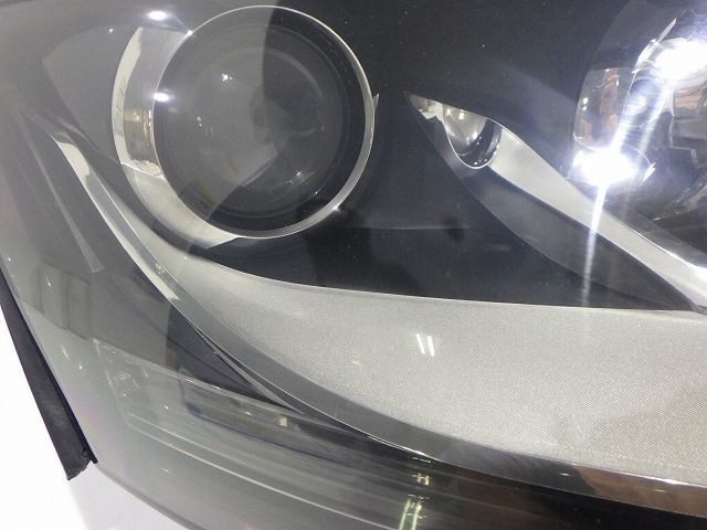 コーティングアウディTTクーぺヘッドライト左右