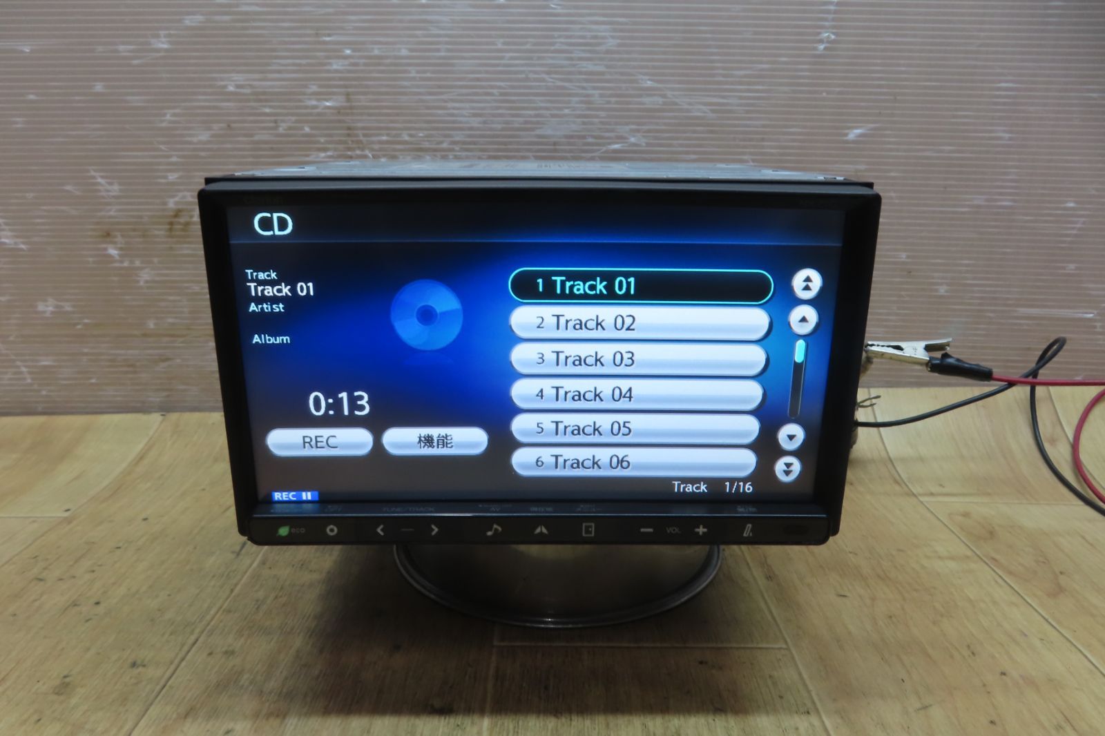 クラリオン SDナビ NX710 地デジTV フルセグ内蔵 Bluetooth クラリオン