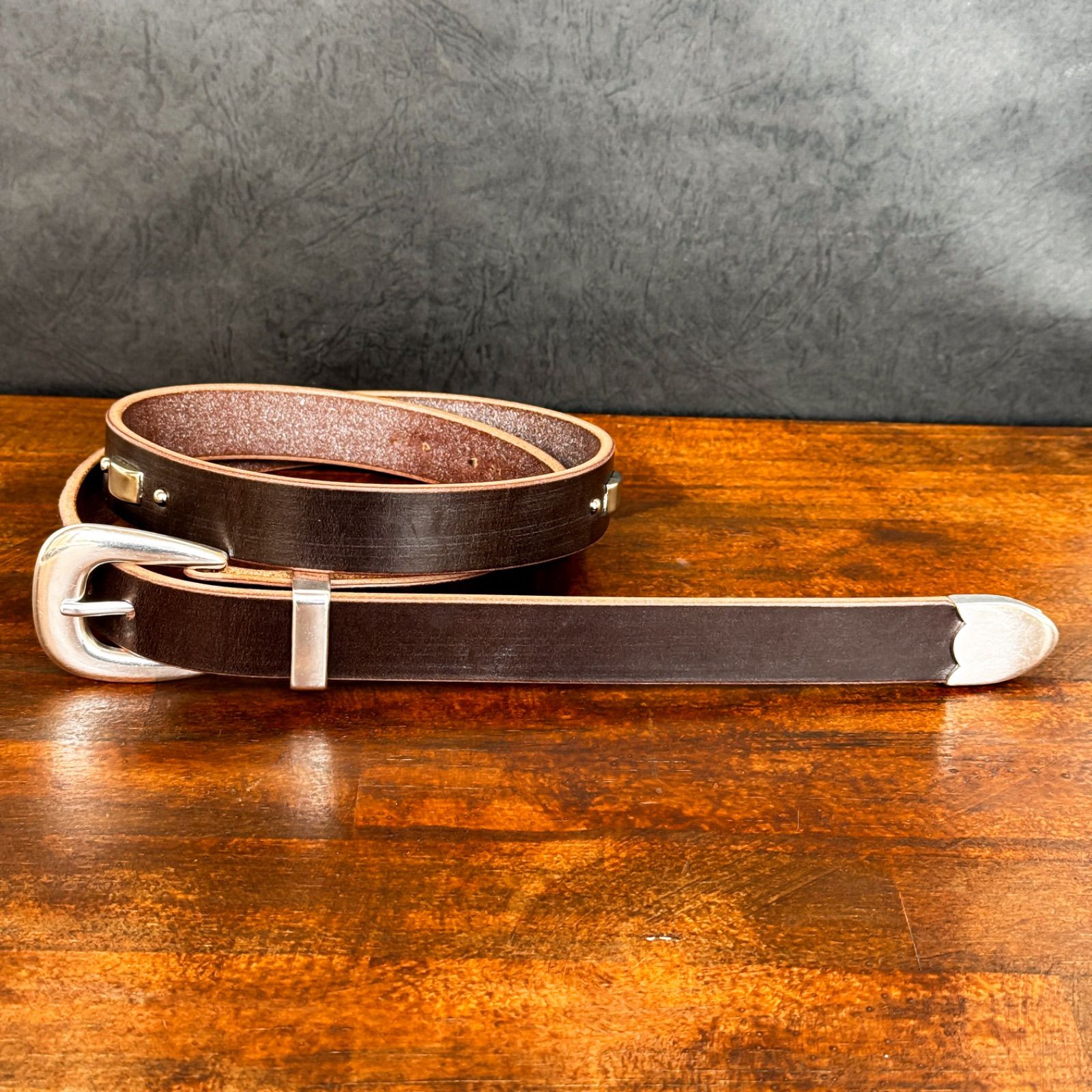 スタッズウエスタンベルトUKサドルチョコ01 23mm