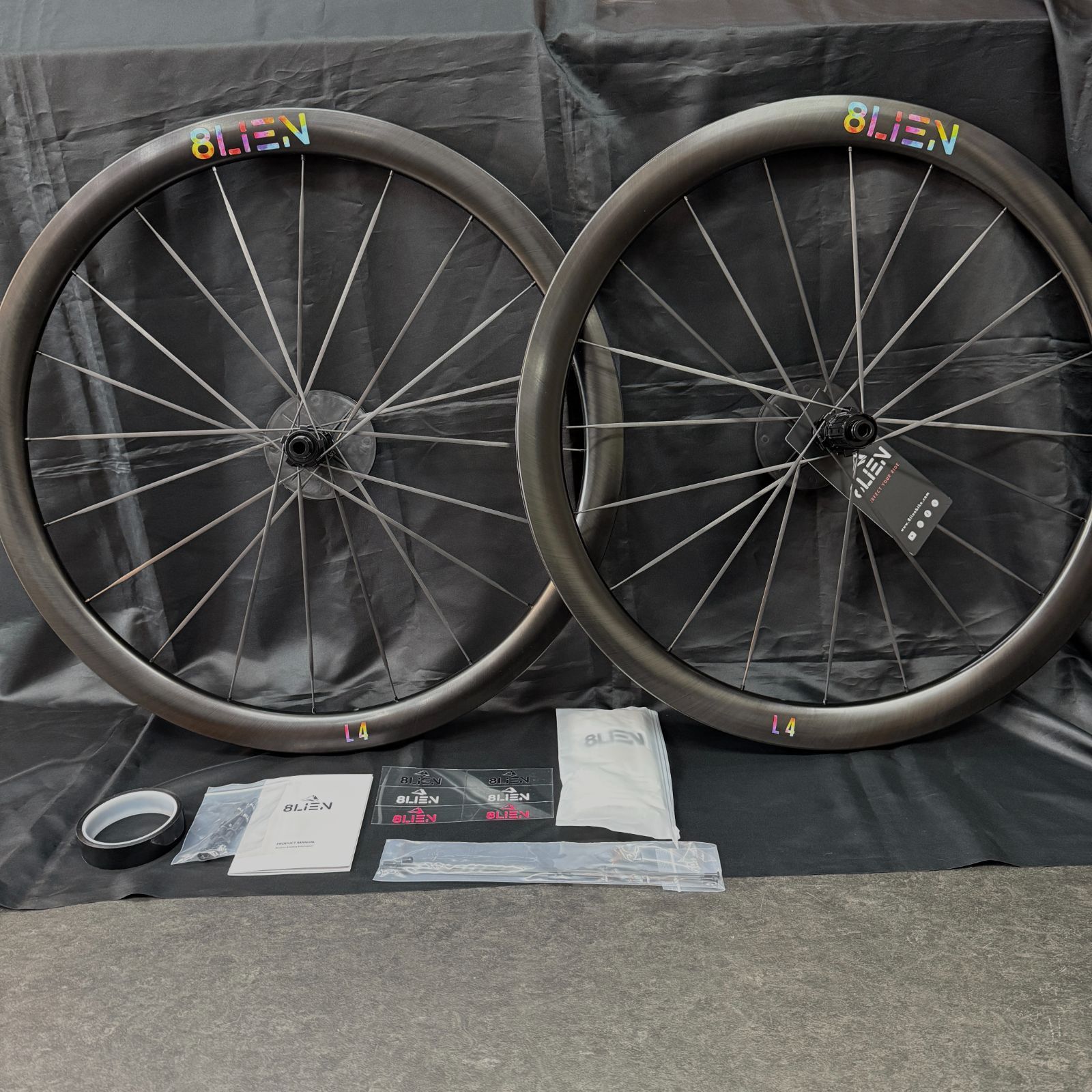 8LIEN エイリアン L4 Disc Carbon ホイール前後セット カーボンホイール カラフルデカール