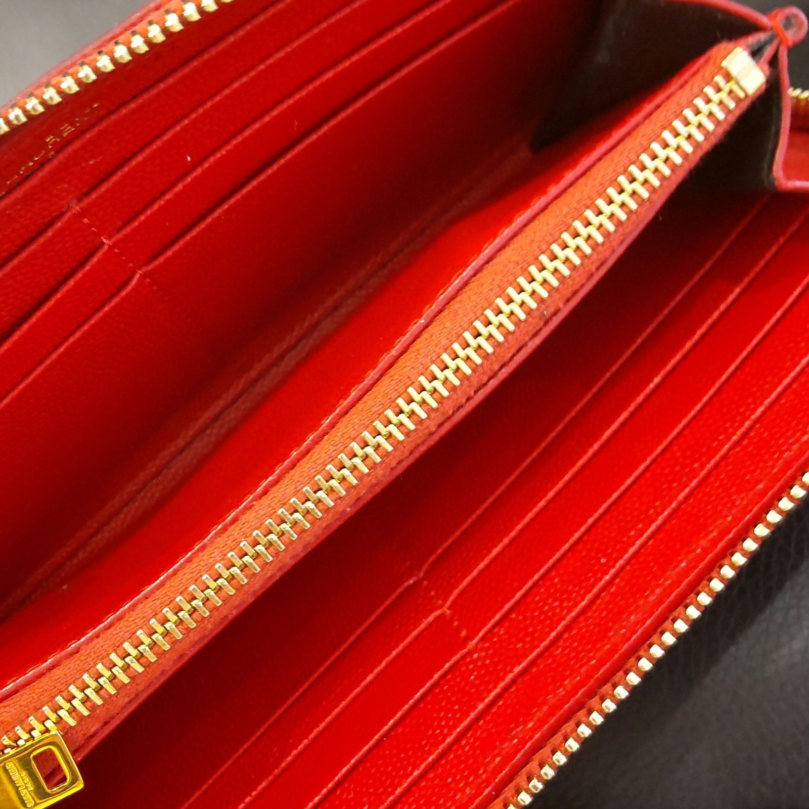 サンローラン YSL ラウンドファスナー 長財布 Vステッチ ピンク