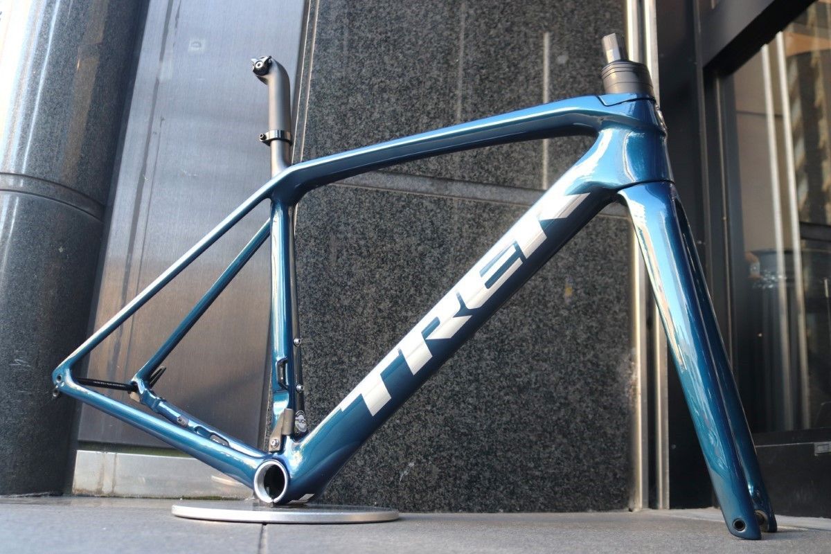 トレック TREK エモンダ EMONDA SL7 DISC 2022モデル 52サイズ カーボン ディスクブレーキ フレームセット 【東京南麻布店】