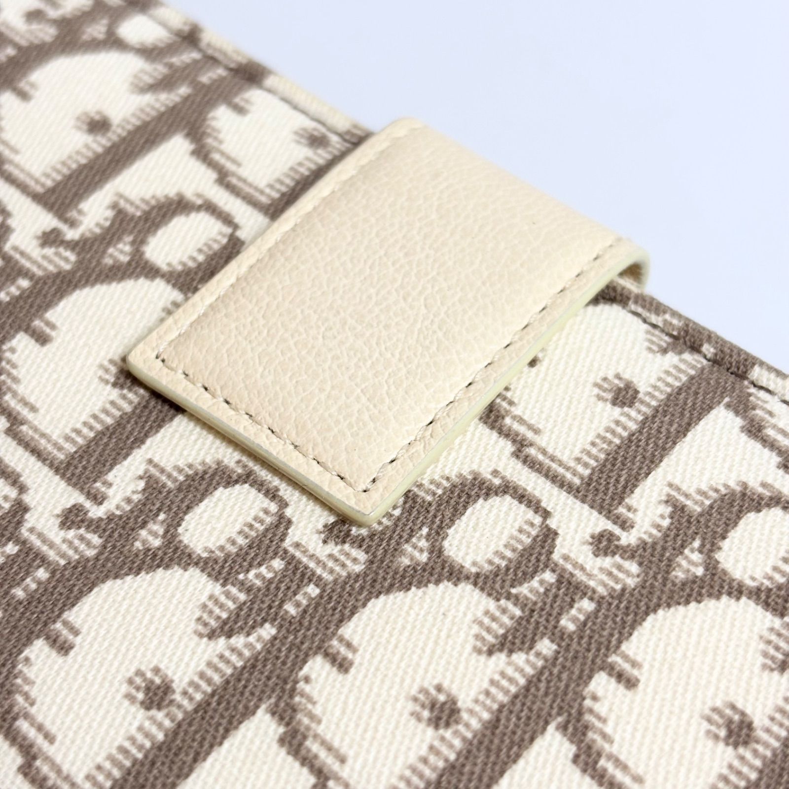 美品 DIOR ディオール サドル トロッター柄 花刺繍 二つ折り 長