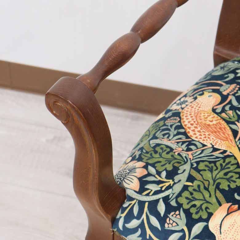 イタリア アーム付きダイニングチェア いちご泥棒 猫脚 椅子