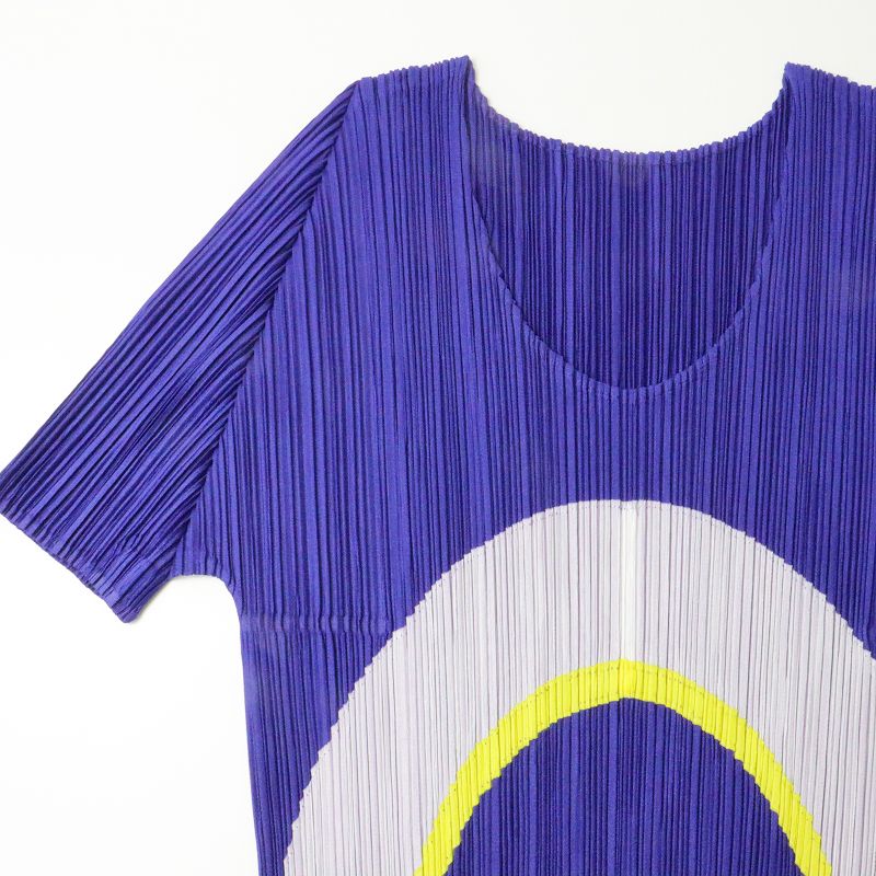  プリーツプリーズ イッセイミヤケ PLEATS PLEASE ISSEY MIYAKE UネックTシャツ 3 ブルー トップス アンサンブル トップス