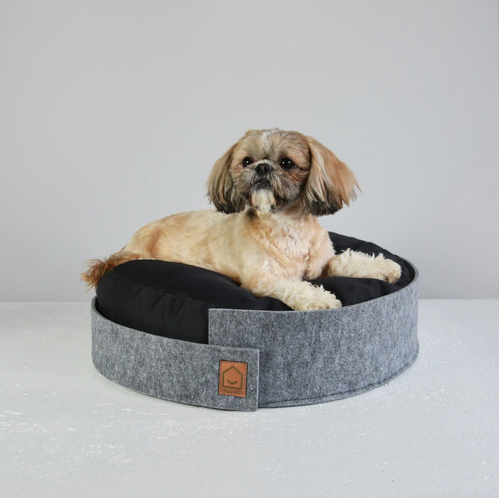 ♥ HELLO PETS Nap Bed 犬 ベッド 小型犬 猫 海外直輸入 ペットグッズ
